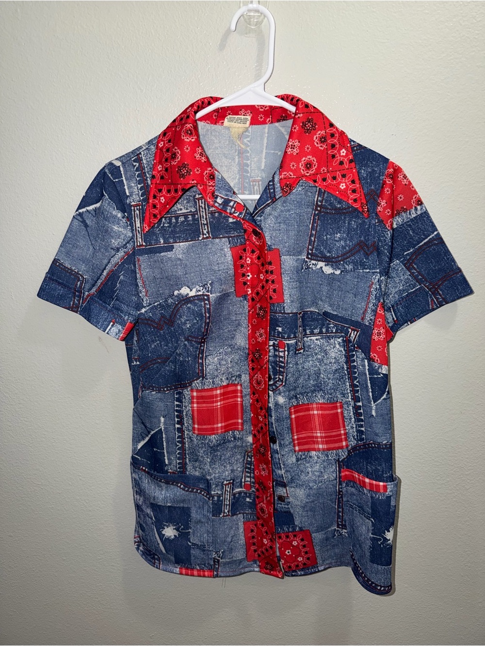 Crest Blue Denim-Print Short Sleeve Blouse with Red Bandana Accents
